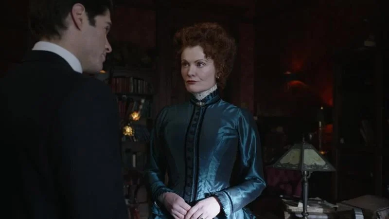 Кадры из сериала Призраки (2021)